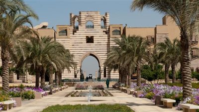 لأول مرة.. دار نشر الجامعة الأمريكية بالقاهرة تصدر كتابين صوتيين 