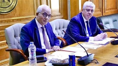 حجازى وعاشور يعقدان اجتماعًا لمُناقشة نقل التجربة اليابانية في التعليم الفني بمصر