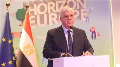 عاشور: الإذاعة تسعى إلى تقديم تغطية إخبارية متميزة