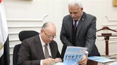 مصادر: محافظ القاهرة يعتمد اليوم الحد الأدنى للقبول بالثانوى العام.. 240 الحد الأدنى