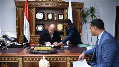 محافظ قنا يعتمد نتيجة الشهادة الإعدادية ينسبة نجاح 73.23 %