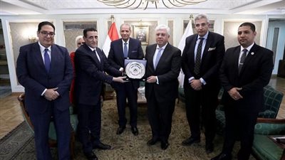 عاشور: الجامعات نجحت في محو أمية ما يقرب من مليون مواطن