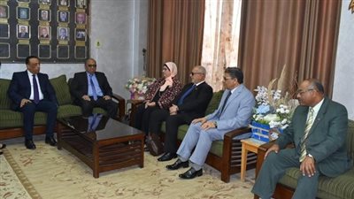 آداب طنطا تحصل على شهادتى الأيزو فى الإدارة وجودة التعليم