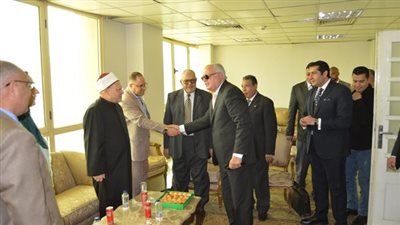 مفتى الجمهورية محكمًا فى رسالة دكتوراه بكلية الدراسات العليا للطفولة جامعة عين شمس