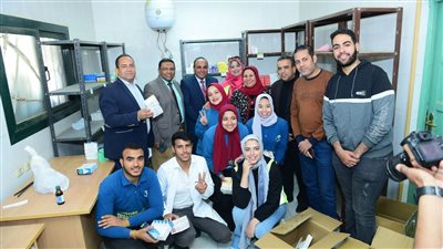  قافلة جامعة سوهاج التنموية الخيرية الشاملة تنطلق لقرية تونس