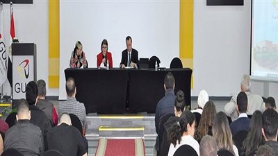 البنك الدولى والدولية للهجرة يشاركان طلاب الألمانية بالقاهرة الاحتفال باليوم العالمي للمياه 