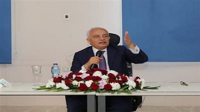 عاجل.. رضا حجازى يكشف مصير امتحان الثانوية العامة للطلاب المصريين في السودان