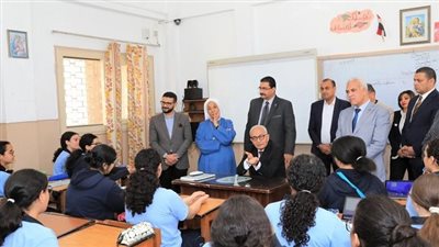 رضا حجازي: نجاح التعليم يعتمد على تضافر الجهود الحكومية وغير الحكومية