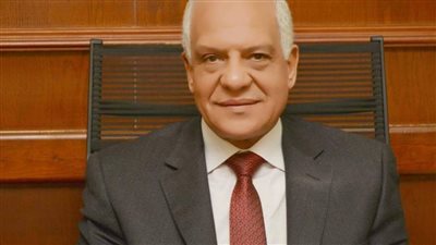 اخبار التعليم محافظ الجيزة يعتمد حركة ترقيات المعلمين ..ننشر التفصيل ..مبرووك