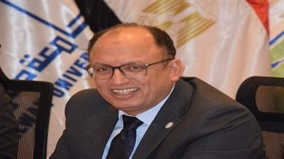 رئيس جامعة حلوان يهنئ خالد العناني بإنجاز عالمي في اليونسكو