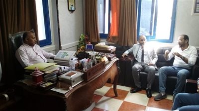 تعليم مطروح: اجتماع تنسيقي مع مؤسسة “علمني” لمناقشة آليات التعاون المشترك