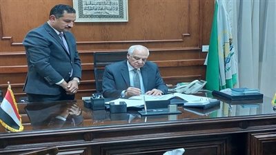 كما انفردت السبورة... محافظ الجيزة يعتمد نتيجة الشهادة الاعدادية بنسبة نجاح 85،17%