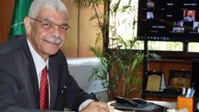 رئيس جامعة المنوفية يعقد لقاءه الشهرى بعمداء الكليات 