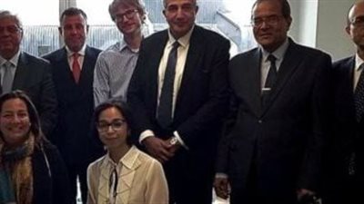 رئيس جامعة أسيوط يشارك فى بحث آليات التعاون مع جامعة لندن للتخصصات المُتداخلة