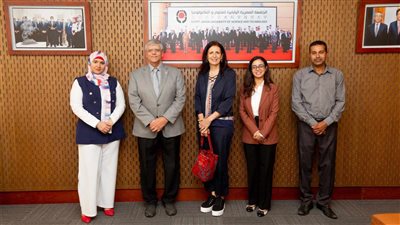 رئيس الجامعة اليابانية يستقبل وفد هيئة الفولبرايت الأمريكية لبحث سبل التعاون