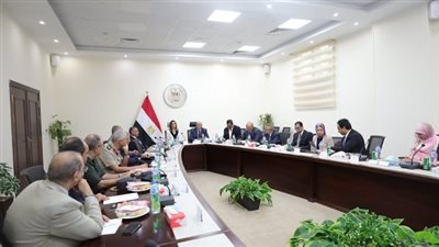 وزير التعليم العالي يرأس اجتماع مجلس أمناء بنك المعرفة المصري