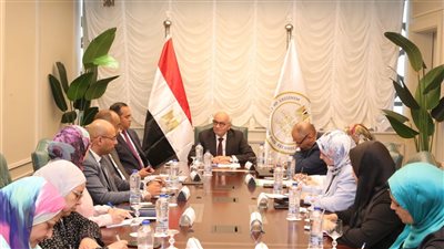 وزير التربية والتعليم يعلن إطلاق مشروع 