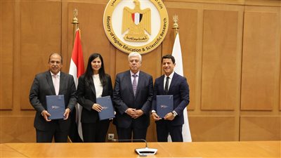 وزير التعليم العالي يشهد توقيع اتفاقية تعاون بين الجامعة البريطانية وصندوق “أفريك إنفيست”