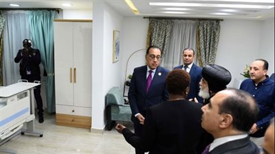 رئيس الوزراء يتفقد المستشفى المصرى القبطى فى العاصمة الكينية نيروبى
