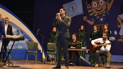 يوم حافل بالأنشطة الفنية في الأسبوع شباب الجامعات بجامعة حلوان في مجمع الفنون والثقافة