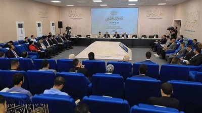 ممدوح عبد العليم مستشار الأنشطة الطلابية بجامعة عين شمس متحدثا بجلسات الحوار الوطني