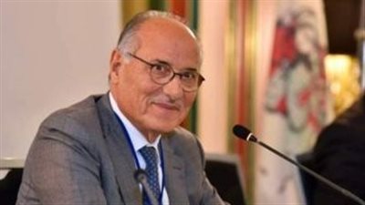 التعليم اللبنانية تقرر تأجيل بدء العام الدراسى لأكتوبر المقبل