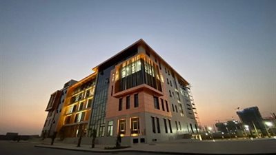 سجل هنا..منح دراسية مجانية لجميع طلاب الجامعات المصرية بالجامعة الألمانية الدولية في برلين GIU Berlin للدراسة فى المانيا 