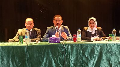 التعليم: تطبيق الغياب الإلكترونى بالمدارس منذ الأسبوع الأول من بدء الدراسة