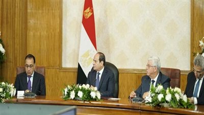 الرئيس السيسي: 160 مليار جنيه المخصصين لوزارة التعليم ليس كافيا