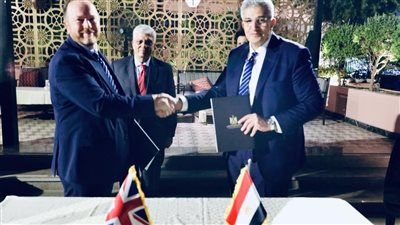 وزير التعليم العالي يشهد توقيع مذكرتي تفاهم مع جامعتي كامبريدج وجامعة كانتربري كرايست تشيرش