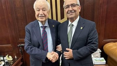 أبوغزاله يستقبل الدكتور النسور عميد (TAGUCI) بمناسبة انتهاء مهامه