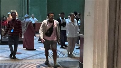 رحلة الاوائل تعود إلي أرض الوطن.. التقطوا صورا تذكارية.. ورددوا 