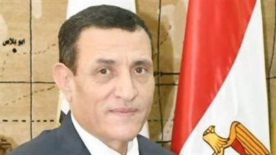 رئيس هيئة تعليم الكبار يشارك في مؤتمر إعداد المعلم وتدريبه