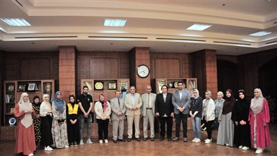 منح مالية لطلاب جامعة كفرالشيخ ضمن مبادرة الطالب المنتج