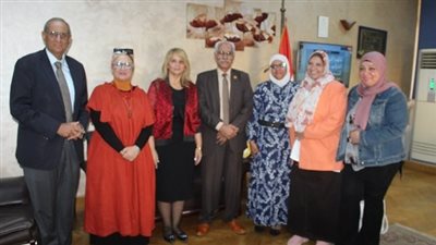 الجودة والاعتماد بجامعة عين شمس لتقييم أداء برنامج ليسانس اللغة الإنجليزية