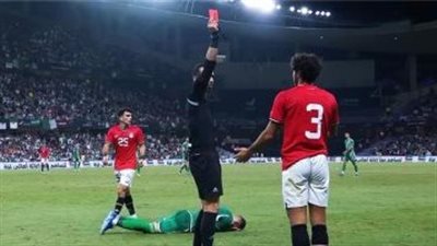 منتخب مصر يتعادل سلبيا أمام الجزائر فى الشوط الأول رغم طرد محمد هاني