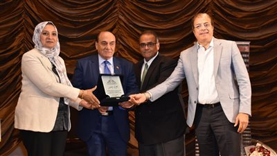  اللواء سمير فرج في ندوة تثقيفية عن 