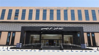 نجاح مستشفى جامعة سوهاج في إنقاذ حياة سيدة مصابة بضربة فأس