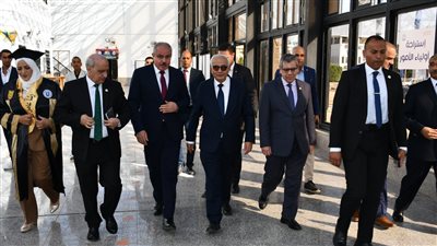 رئيس جامعة قناة السويس يستقبل وزير التعليم خلال زيارته الإسماعيلية