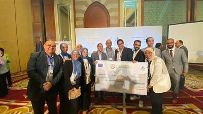 طلاب برنامج هندسة المياه بعين شمس الأول في مسابقة افضل مشروع تخرج