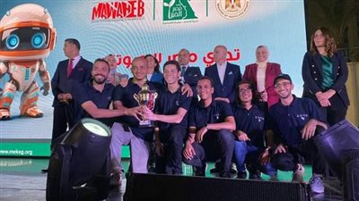 فريق جامعة أسيوط يتصدر مصريا.. ويتنافس عالميًا في مسابقة تحدي الروبوتات 