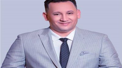 خبير اقتصادي: استمرار الحرب على غزة يفاقم الأزمة الاقتصادية العالمية بزيادة أسعار النفط والغاز والغذاء