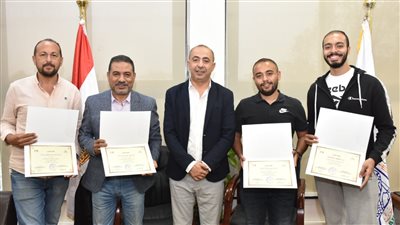 انتهاء أنشطة معرض المنتجات المصرية في جامعة عين شمس
