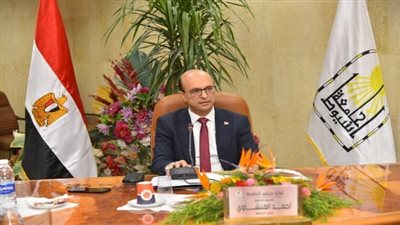 أخبار الجامعات | تهنئة من رئيس جامعة أسيوط لأعضاء نادي الجامعة بمناسبة صدور قرار بتشكيل المجلس الجديد