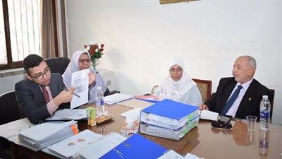 تجديد إعتماد الأيزو لكليتي الآداب والتمريض بجامعة سوهاج 