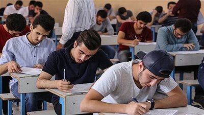 وزارة التربية والتعليم: تأجيل امتحانات نصف العام للطلاب المصابين بأمراض معدية