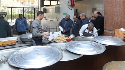 أخبار الجامعات.. رئيس جامعة الزقازيق يتفقد المدينة الجامعية