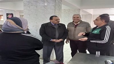 نائب رئيس جامعة بنها يتفقد إقامة الوفود المشاركة في الدورة الخامسة لملتقى الإبداع 