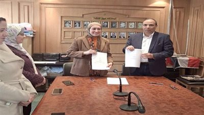 فنون تطبيقية حلوان توقع بروتوكول تعاون مع المؤسسة العربية لعلماء الشباب لدعم اقتصاد المعرفة