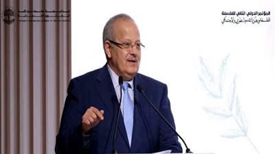 د. الخشت: تحتاج إلى مدونة سلوكية يتوفر فيها الحد الأدنى الأخلاقي المشترك